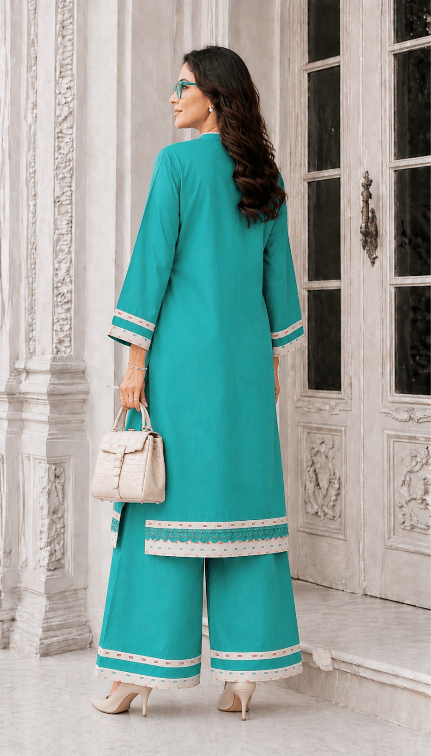 Zivaa | Rama Green Relaxed-Fit Cotton Ensemble for Women